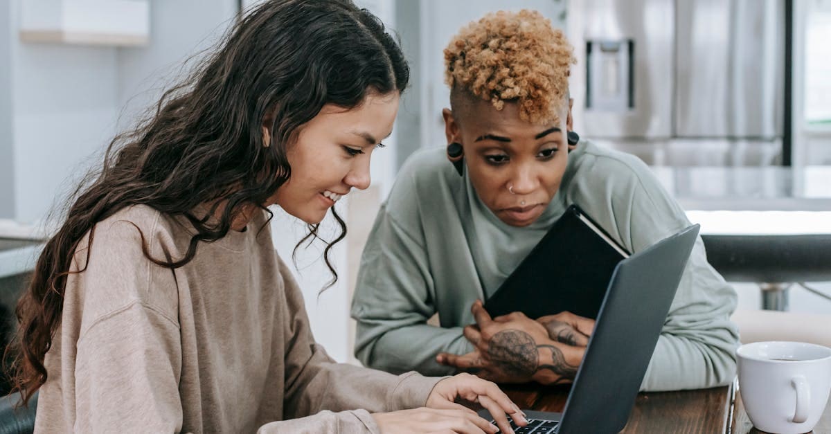 descubre los diferentes tipos de contenido que puedes utilizar para mejorar tu comunicación digital, atraer a tu audiencia y aumentar la visibilidad de tu marca en línea.